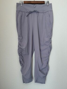 Athleta Altitude Crop Pant